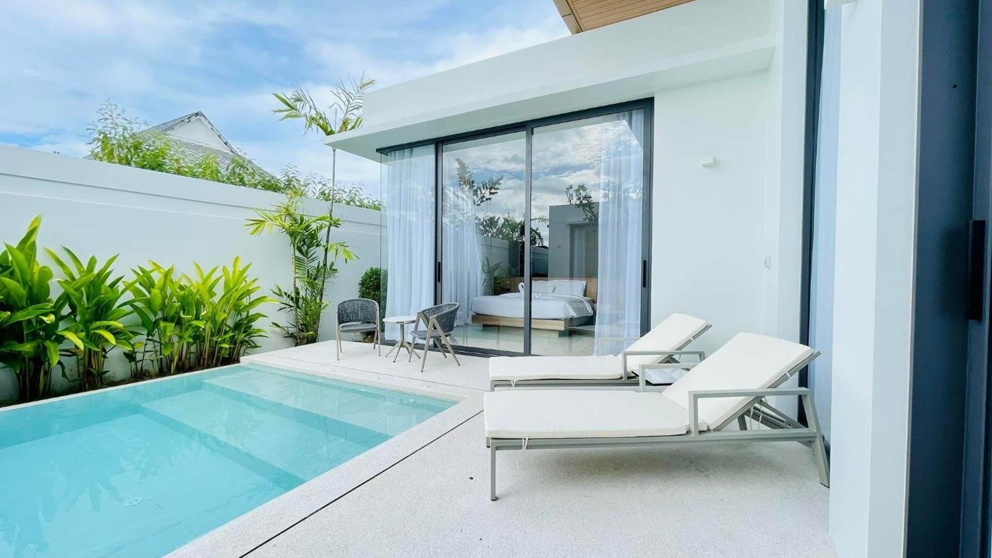 Villa Azura - Serene 4Br Escape With Private Pool And Concierge Чалонг Екстер'єр фото